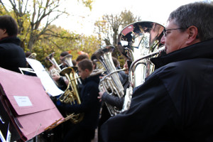 Players from Erlangen and Godalming Band play in the massed group